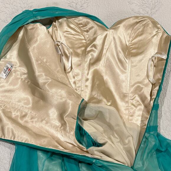 NWT Vilavi Dress Evening Gown Women Sz 12 Formal Chiffon Aqua Blue Asymmetrical - Picture 15 of 15